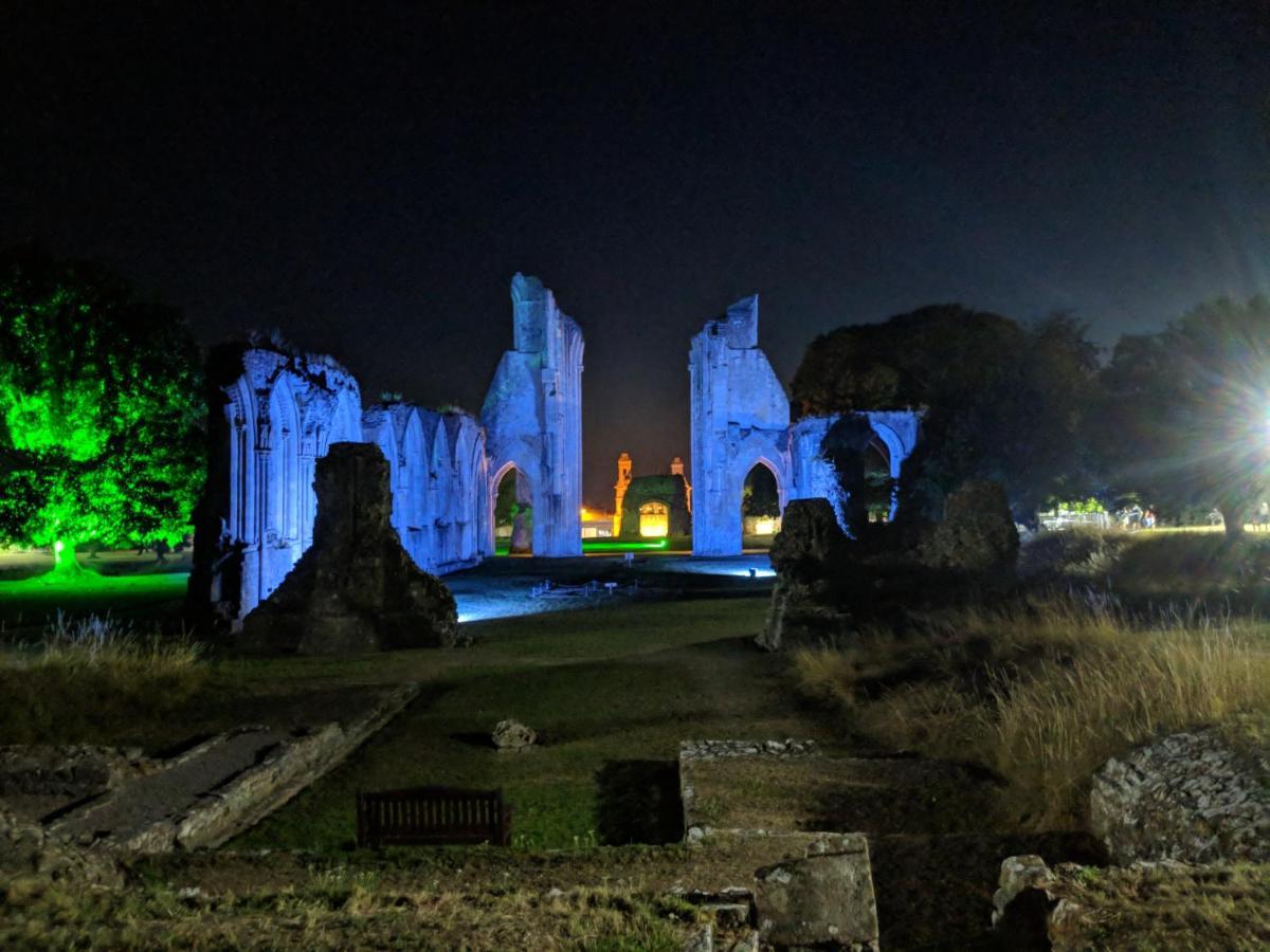 Namastay-Central Glastonbury Dış mekan fotoğraf